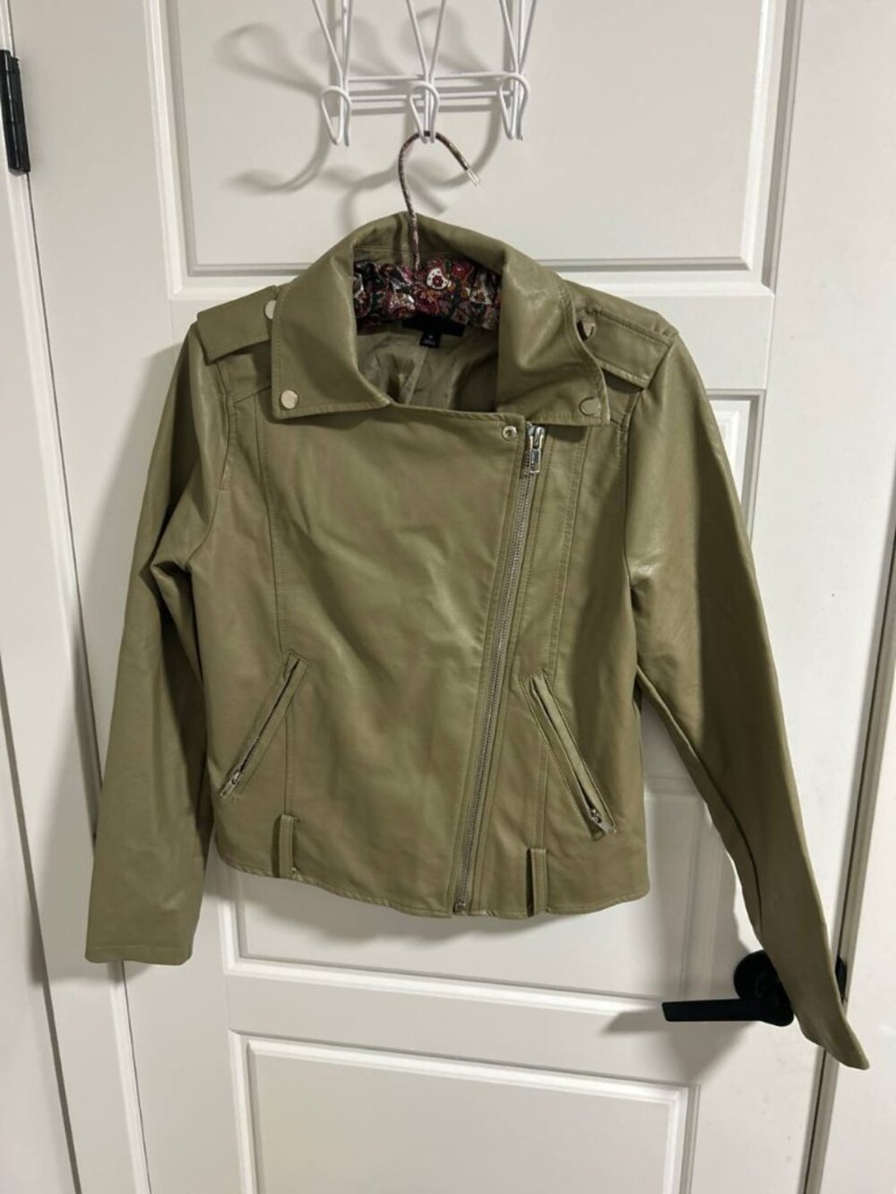 Zenana Olive Faux Leather Moto Jacket Size M